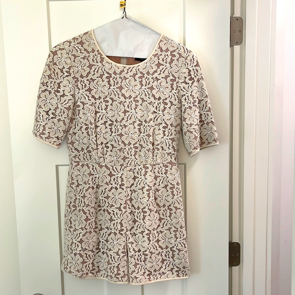 BcbgMaxAzria Ivory Floral Lace Haile Romper. Size -xs